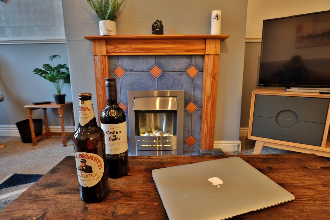 Devon St - Cozy Home, Free Easy Parking! Kingston upon Hull Eksteriør billede